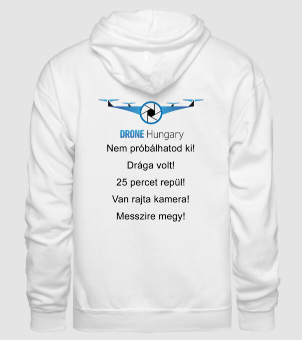  minta fehér pólón