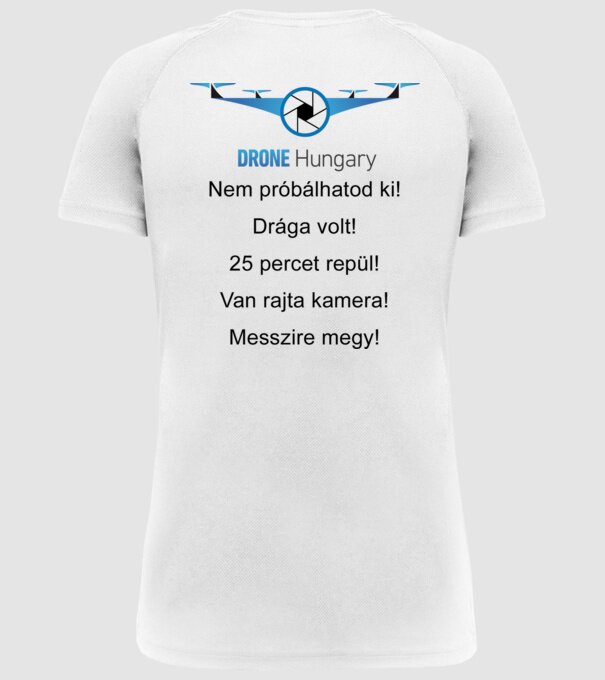  minta fehér pólón